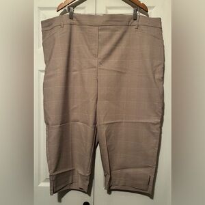Penningtons Men's Tan Plaid Dress Pants